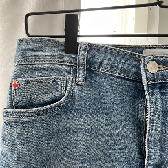 Hudson Jeans Cropped Flaired Fringed Denim - Picture 4 of 5